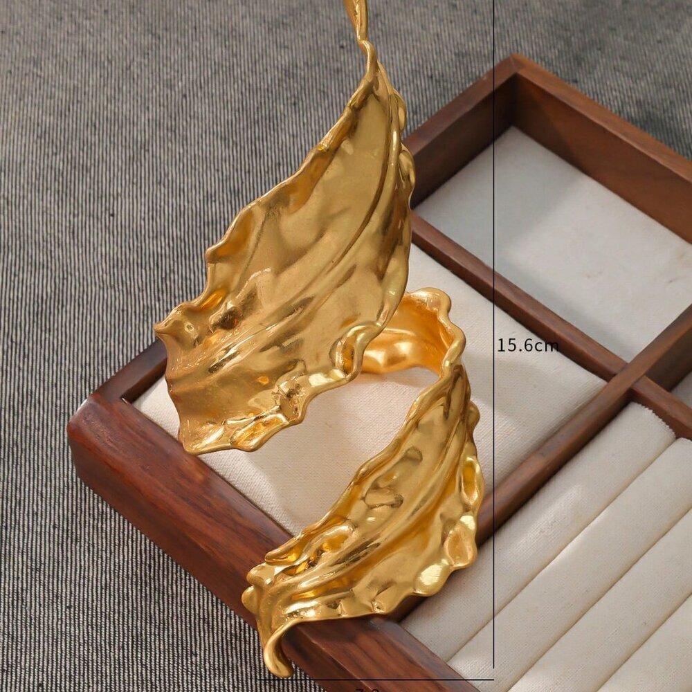 Gold-Colored Preppy Women's High-End Metal Open Bangle Bracelet - Picture 3 of 7